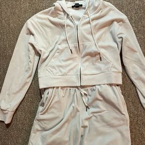 F21 velour sweat set